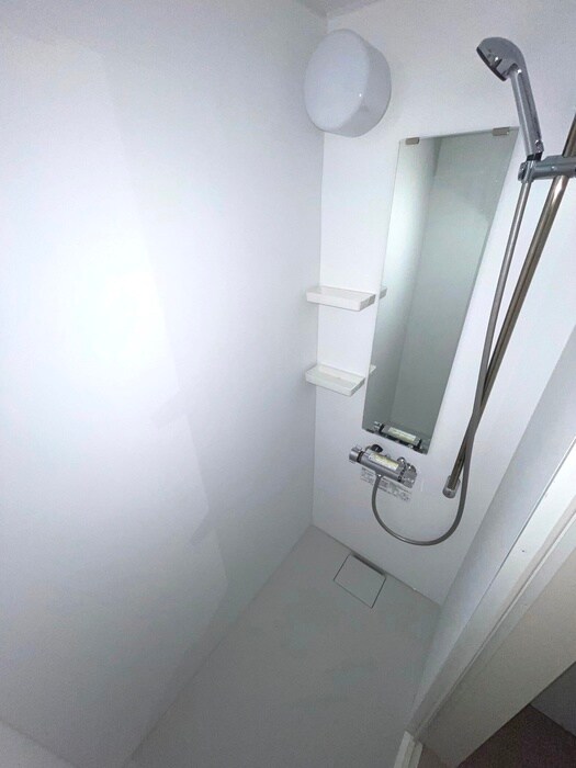 物件内観写真12　(バス／シャワールーム等)