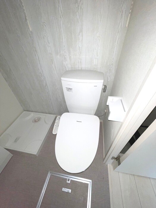 物件内観写真13　(トイレ)