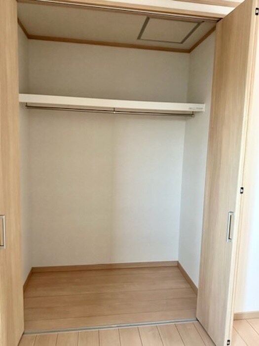 物件内観写真17　(収納)