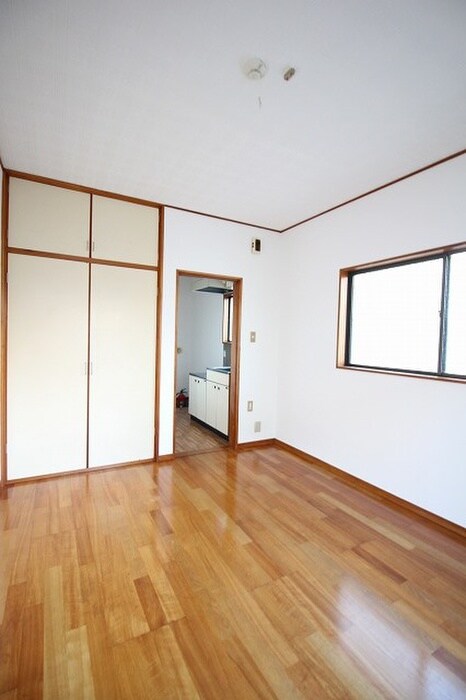 物件内観写真10　(居室)