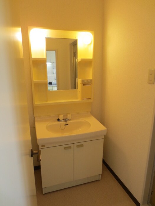 物件内観写真12　(洗面)