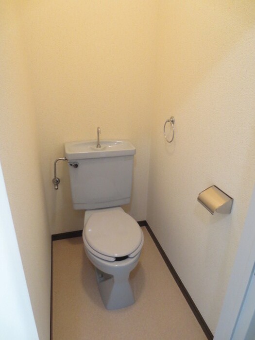 物件内観写真13　(トイレ)