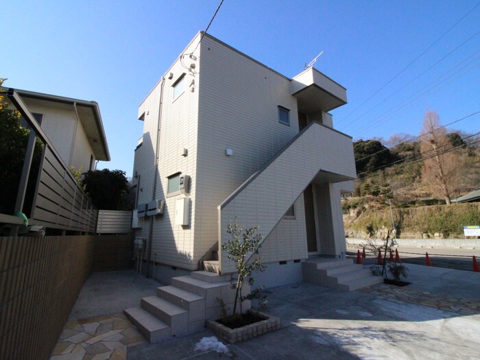 物件外観写真2　(外観写真)