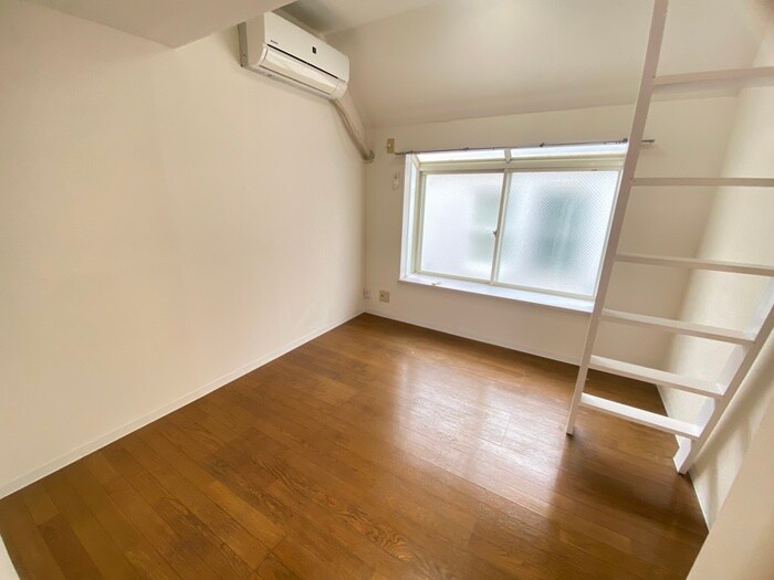 物件内観写真6　(居室)