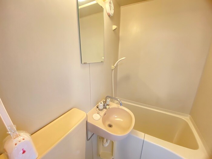 物件内観写真11　(洗面)