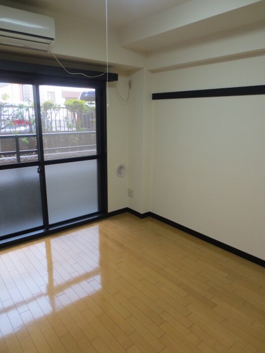 物件内観写真11　(居室)