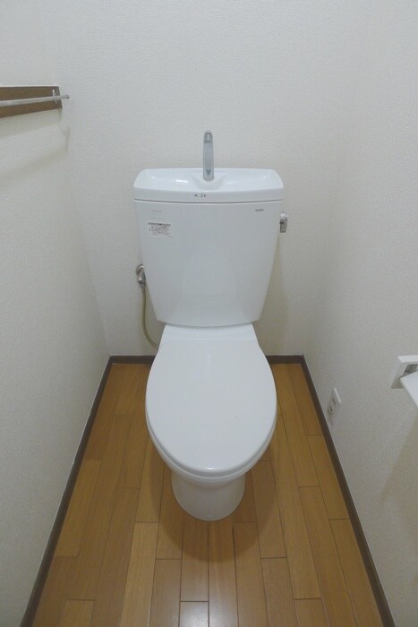 物件内観写真12　(トイレ)