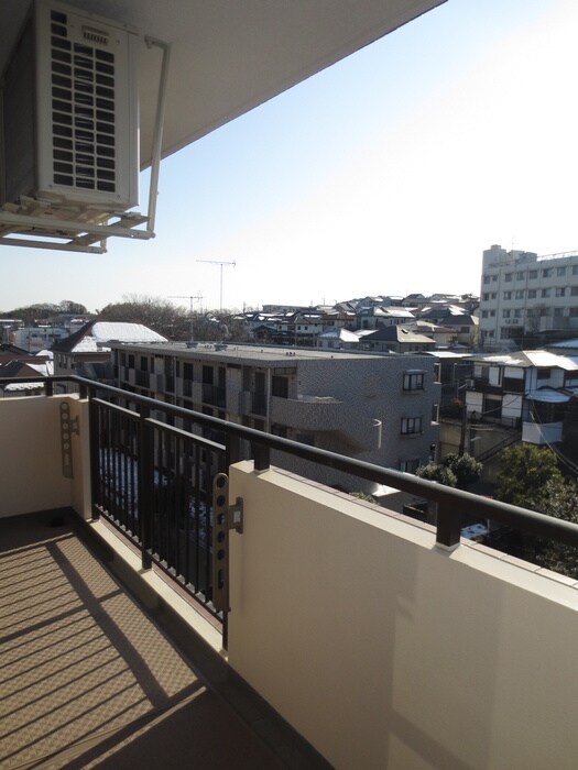 物件内観写真16　(ベランダ・バルコニー)