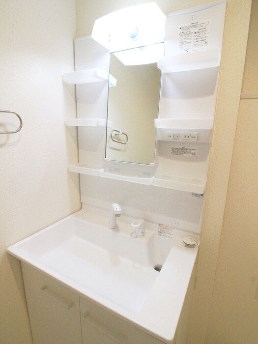 物件内観写真9　(洗面)