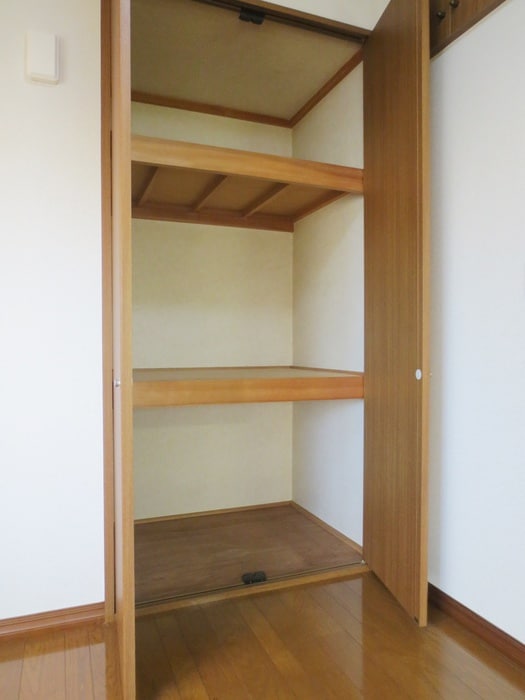 物件内観写真9　(収納)