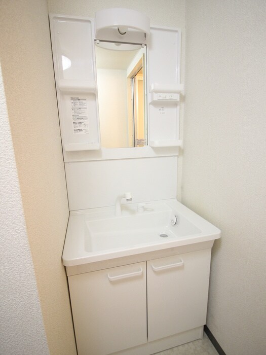 物件内観写真12　(洗面)