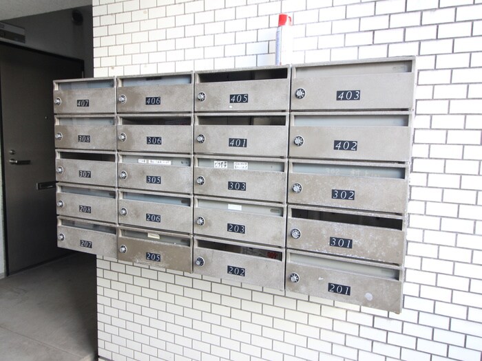 物件外観写真4　(建物設備)