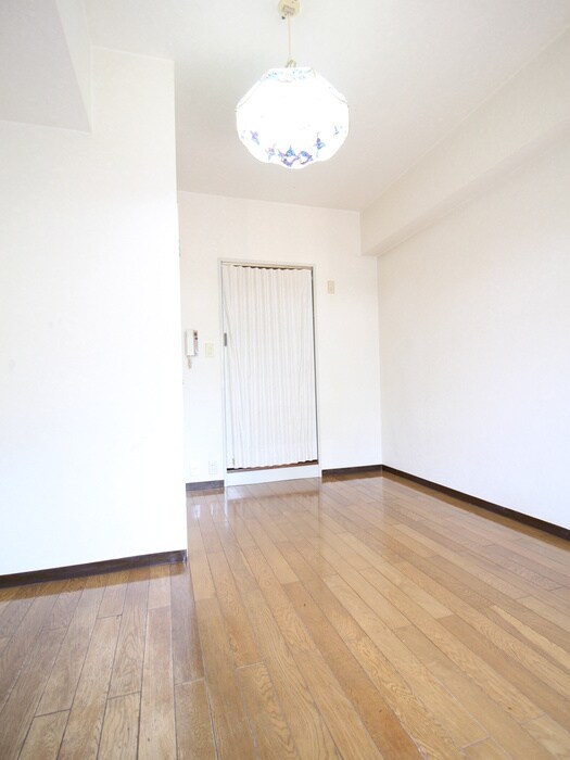 物件内観写真11　(居室)