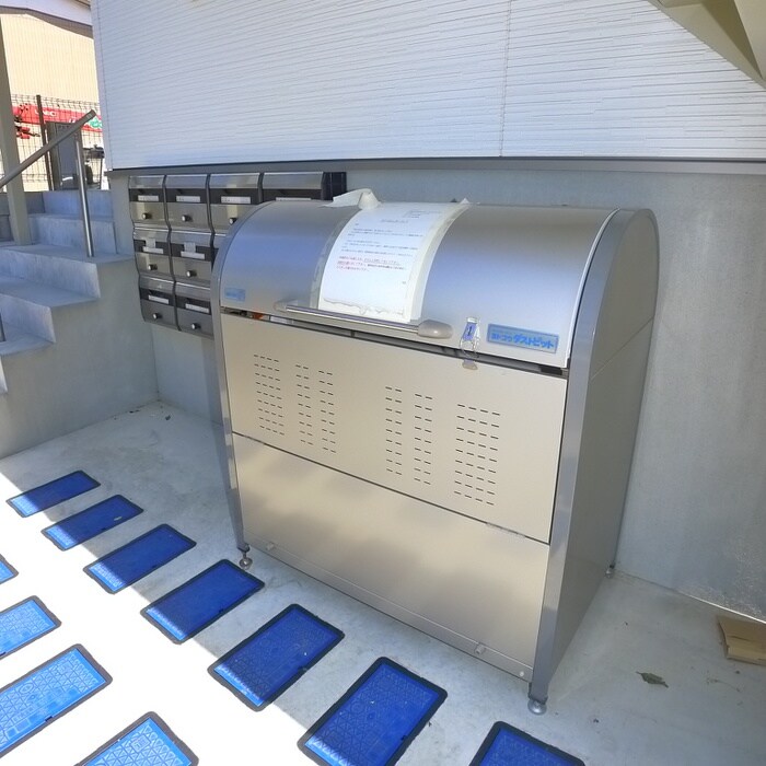 物件外観写真4　(建物設備)