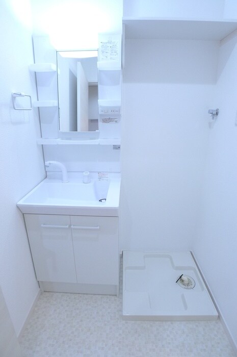 物件内観写真21　(洗濯機置場)