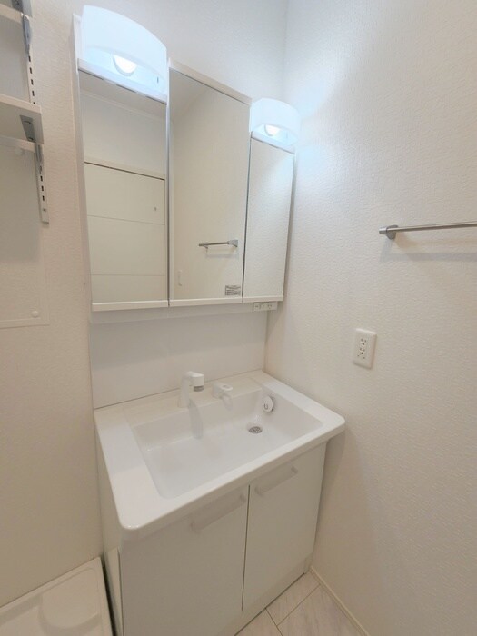 物件内観写真14　(洗面)