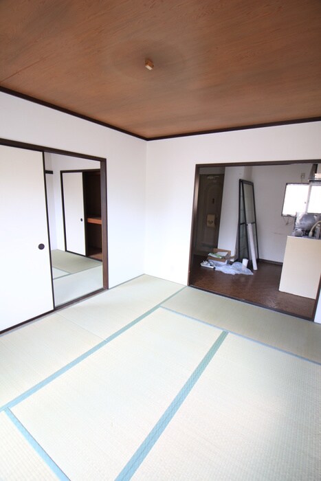 物件内観写真10　(居室)