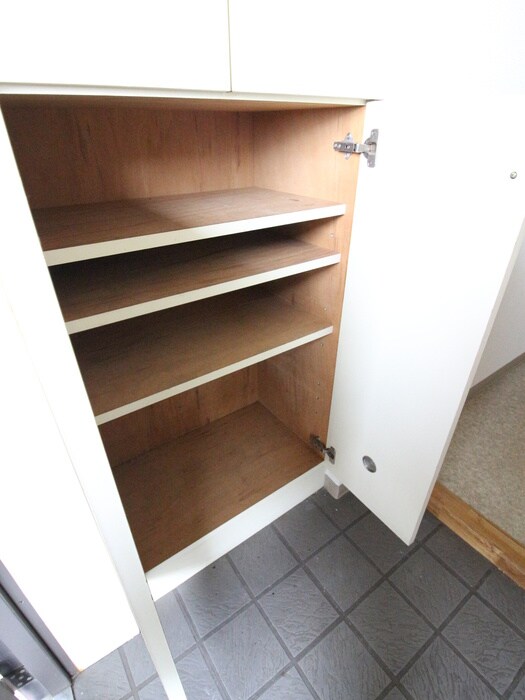 物件内観写真16　(靴箱)