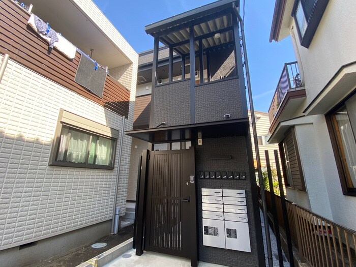 物件外観写真1　(外観写真)