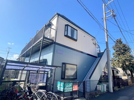 リラ・ハウス外観写真