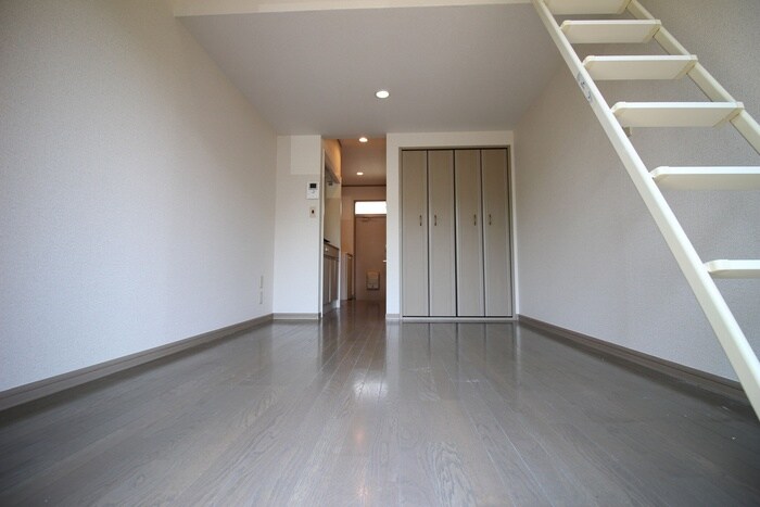 物件内観写真6　(居室)