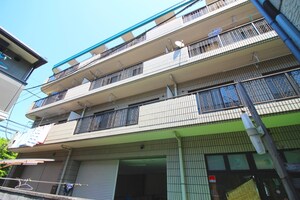ヤマノベ第八ビル外観写真