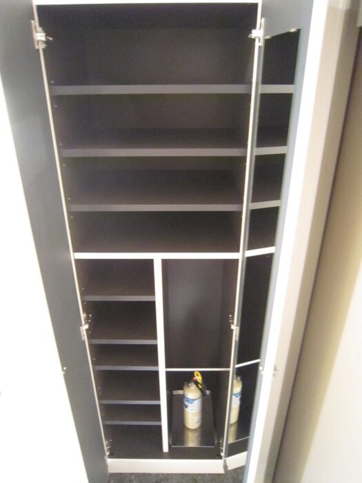 物件内観写真15　(靴箱)