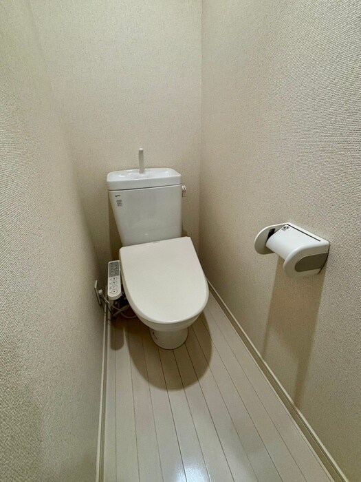 物件内観写真15　(トイレ)