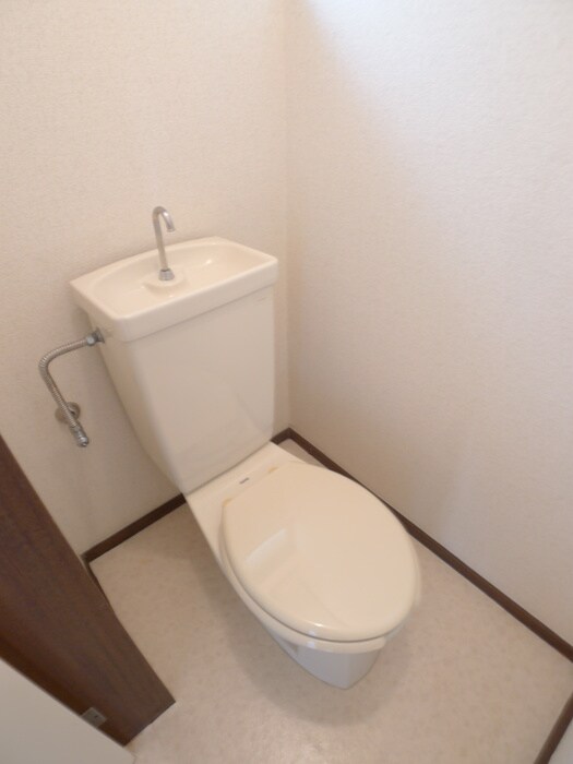 物件内観写真14　(トイレ)