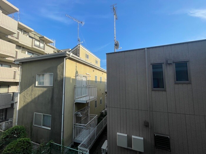 物件内観写真19　(室内からの展望)