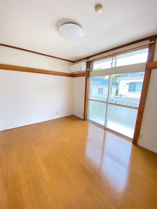 物件内観写真8　(居室)