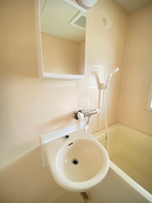 物件内観写真16　(洗面)