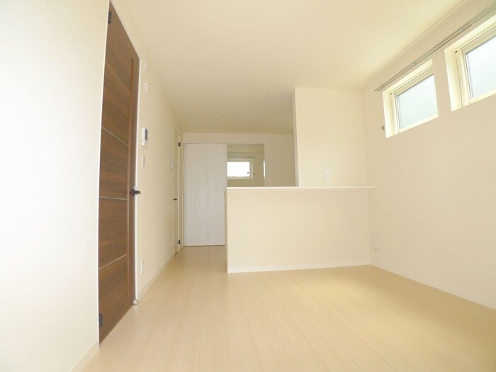 物件内観写真7　(居室)
