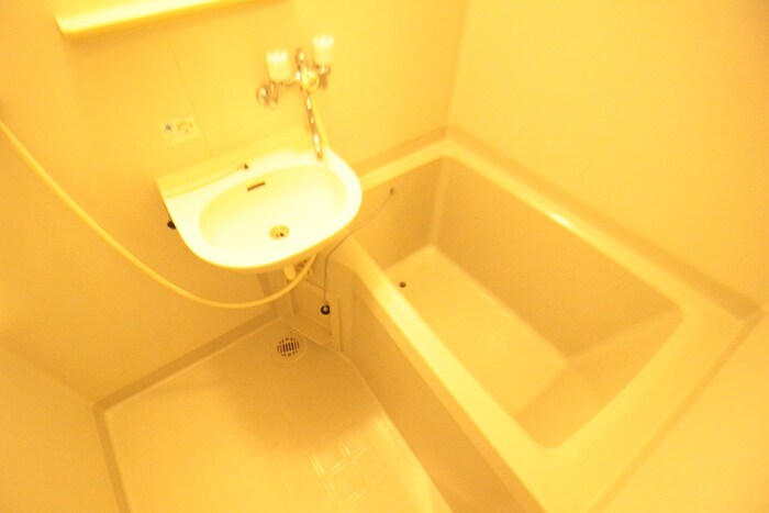 物件内観写真8　(バス／シャワールーム等)