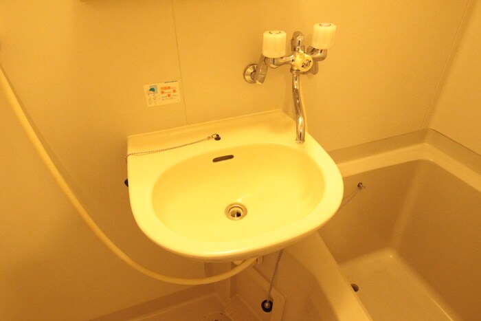 物件内観写真10　(洗面)