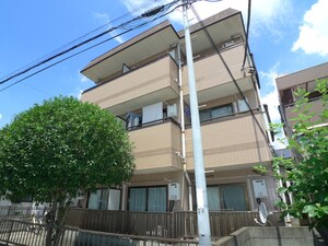 ハイツ１６外観写真