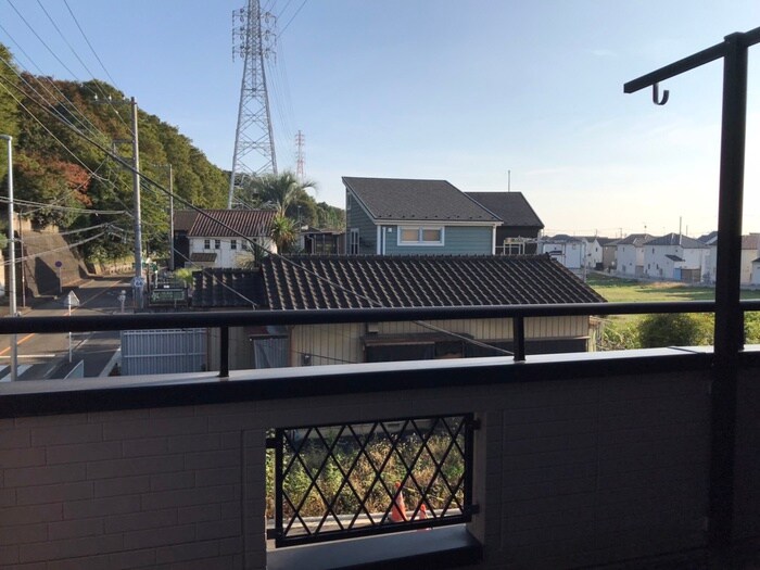 物件内観写真16　(室内からの展望)