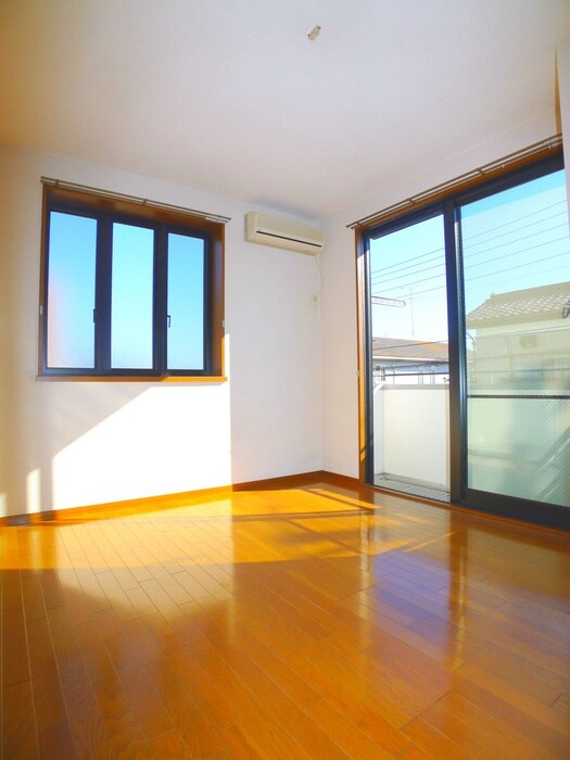 物件内観写真6　(居室)