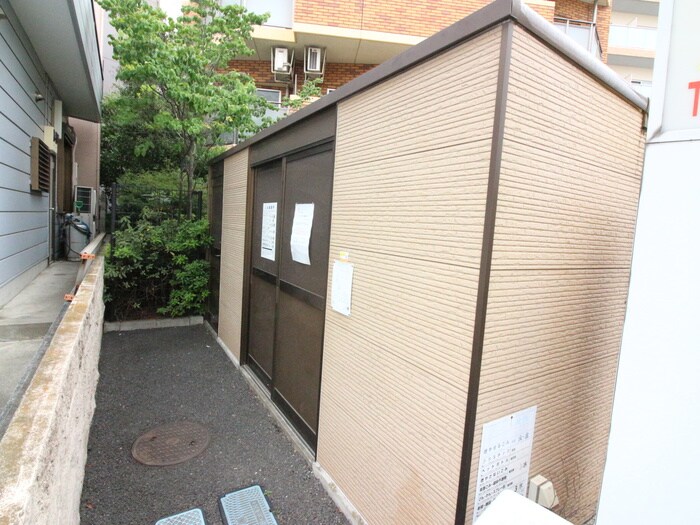 物件外観写真4　(建物設備)