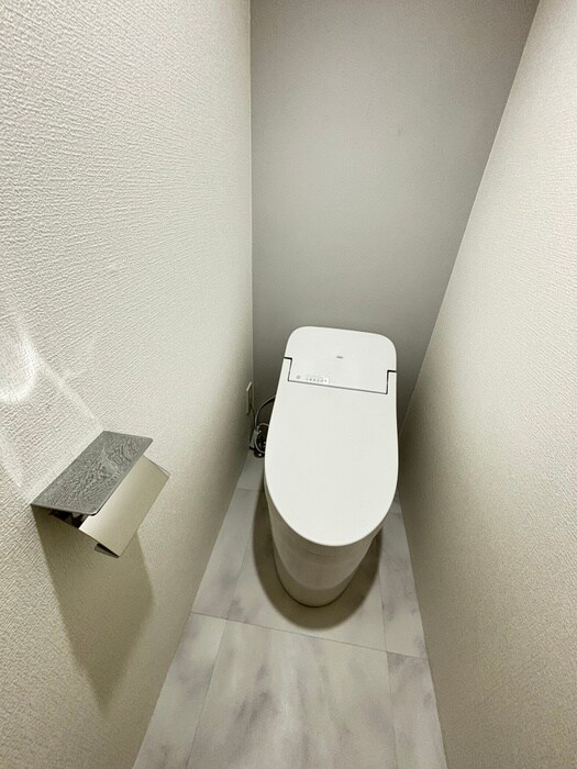 物件内観写真14　(トイレ)