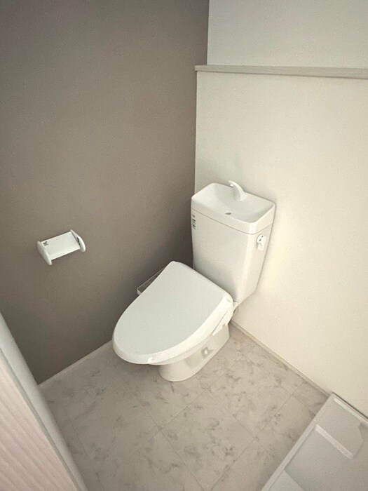 物件内観写真11　(トイレ)