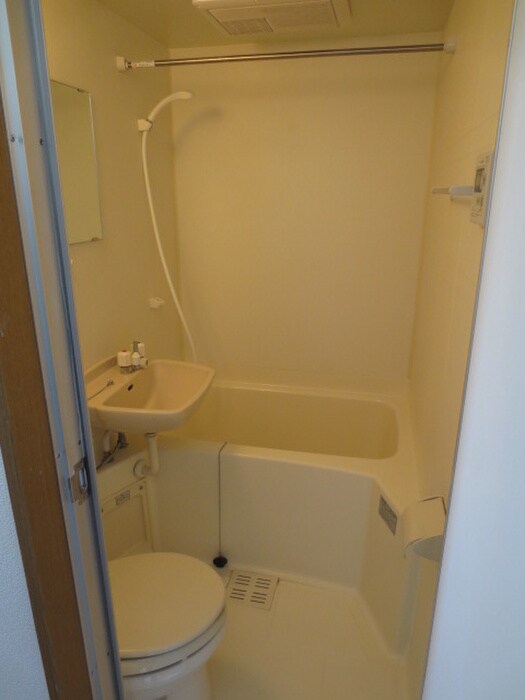 物件内観写真13　(バス／シャワールーム等)