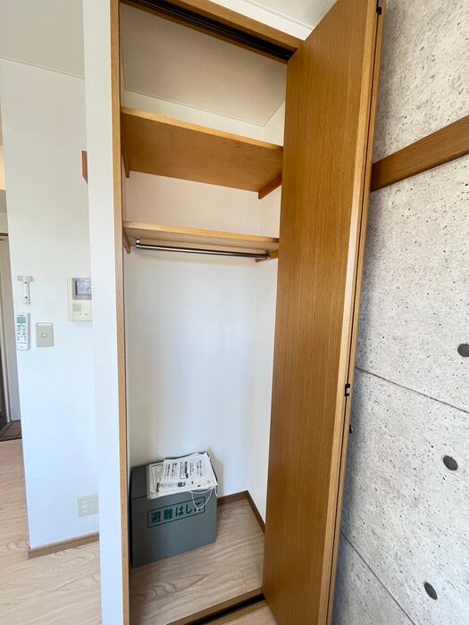 物件内観写真14　(収納)