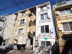 スタービラ久地外観写真