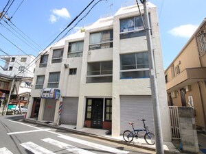 高水ビル外観写真
