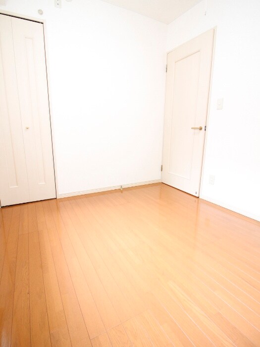 物件内観写真13　(居室)