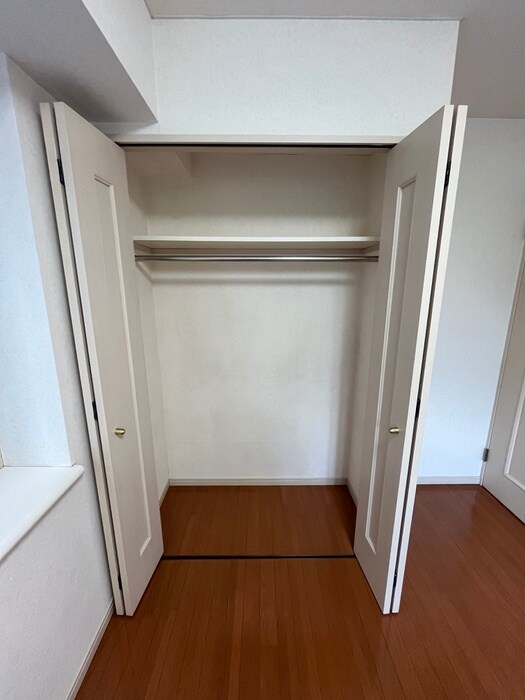 物件内観写真13　(収納)