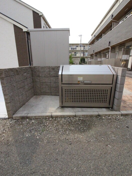 物件外観写真5　(外観写真)