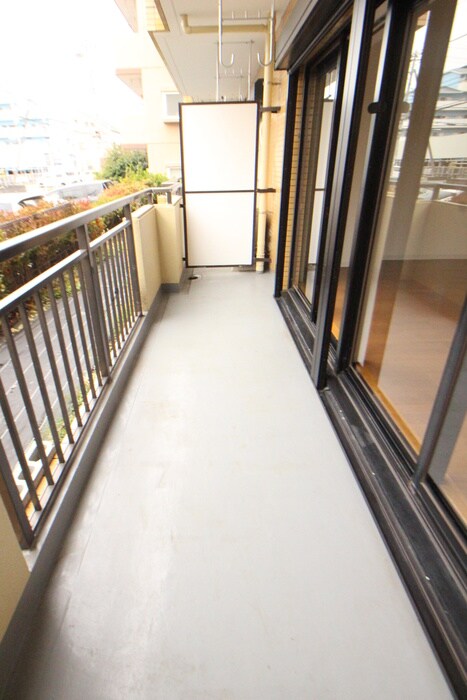 物件内観写真15　(ベランダ・バルコニー)