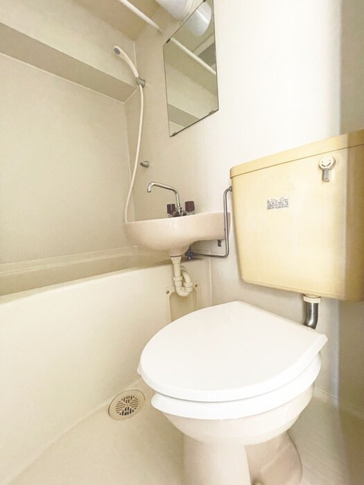 物件内観写真13　(トイレ)